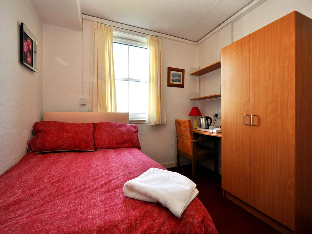 The Waterfront Hostel Greenock Kamer foto